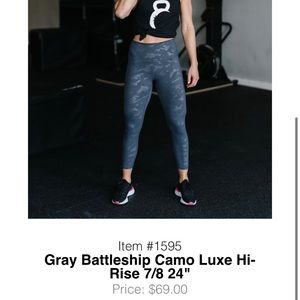 Zyia Gray Camo Luxe Legging